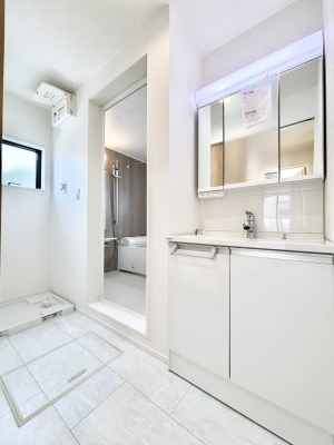 ���ʑ�E���ʏ� ���[�͂Ƌ@�\���ɗD�ꂽ���ʉ��ϑ�