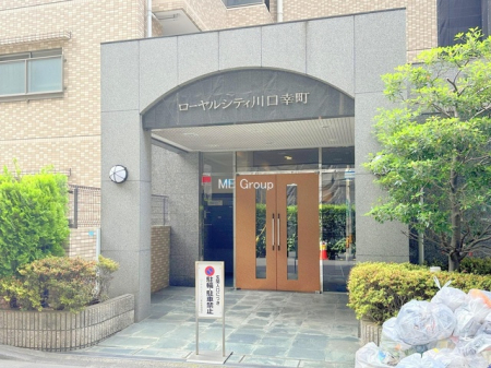 �G���g�����X -