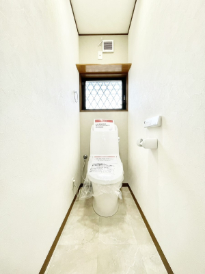 �g�C�� �g�C����1�K��2�K���ꂼ��ɔz�u����Ă��ĂƂĂ��֗��ł��B 