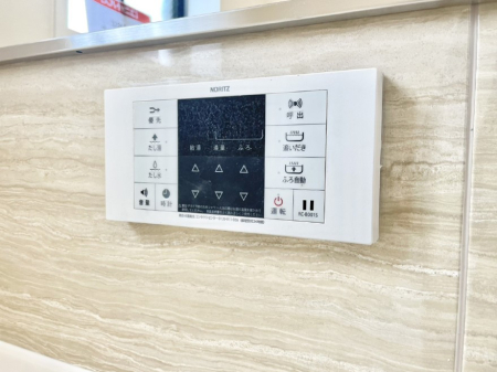 ���̑����� �X�C�b�`1�ň��ʂ̓��𗁑��ɒ�������A�ۉ���ǂ��������\�I