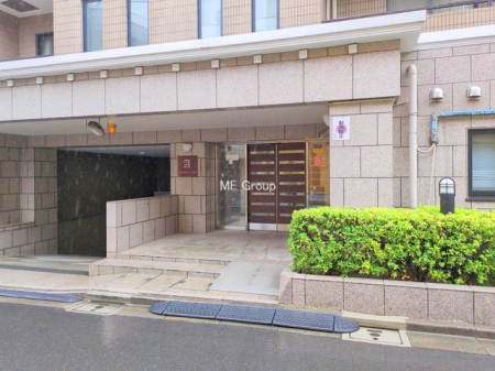 �G���g�����X -