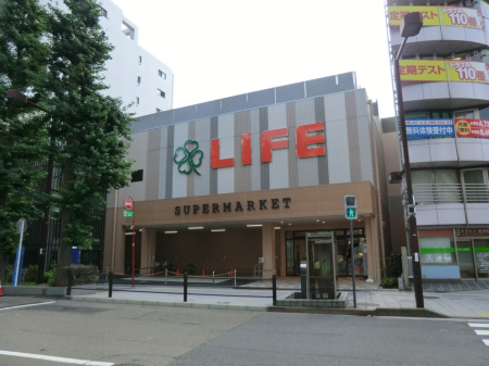 ���ӊ� �X�[�p�[ 600m ���C�t���{���X