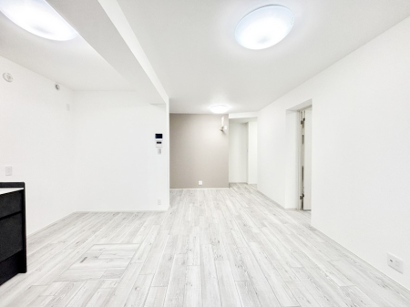 ���̑����� �Ƒ������R�ƏW�܂�e���̃X�y�[�X�ɂȂ肻��    