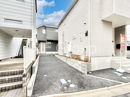 ���n�O�ώʐ^ �������ꂽ�O�ρA�㎿�ȏZ��Ԃ��L���鎺���͉i�����S���ĉ߂�����Z���ł��B 