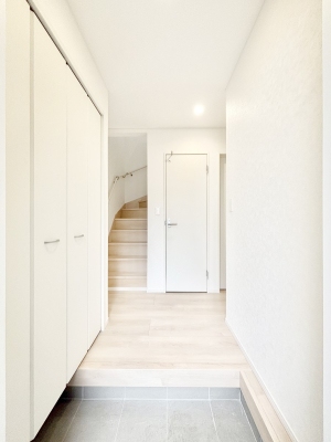 ���� �U�炩�肪���Ȍ��ւ��X�b�L���̌��֎��[�t