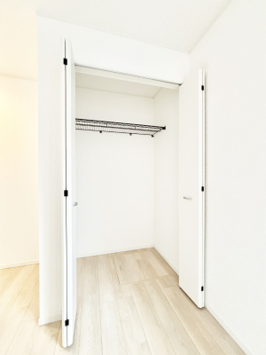 ���[ �����Ղ�̎��[�X�y�[�X�ŉ��K�ɕ�点���� 