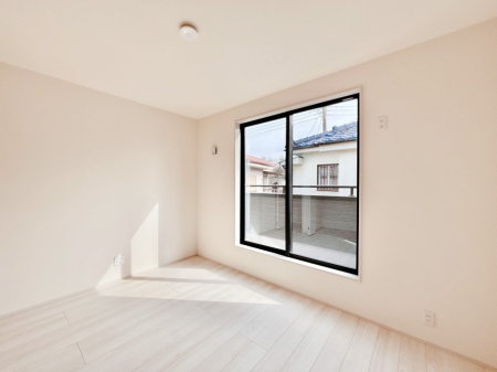 �Q�� ���邢�o���R�j�[�T�C�h�ɗm����ݒu�B�ڊo�߂̗ǂ��Q���ɁB 