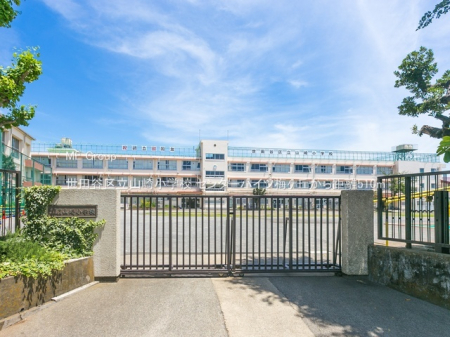 ���ӊ� ���w�Z 510m ���c�J�旧�R�菬�w�Z