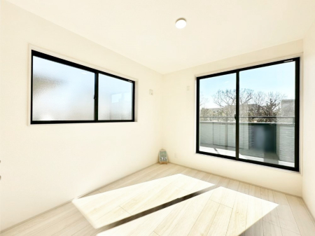 �Q�� ���邢�o���R�j�[�T�C�h�ɗm����ݒu�B�ڊo�߂̗ǂ��Q���ɁB