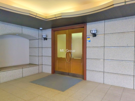 �G���g�����X -