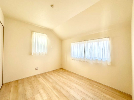 �q������ �Q�ʍ̌��Ŗ��邳�����ʂ��ǍD�I