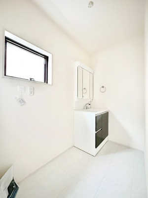 ���̑� �L�X�Ƃ�Ƃ�̂��郉���h���[�X�y�[�X�B  �@