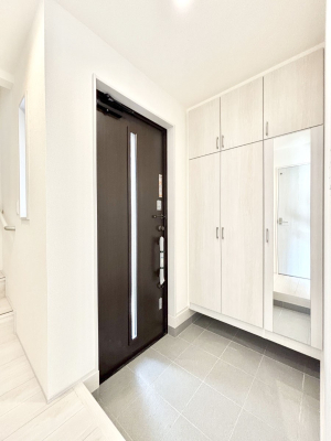 ���� ���邢���ւ͂��q�l�����o�}������̂ɂ҂�����ł��I 