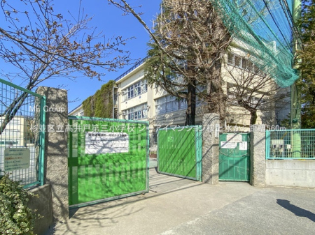 ���ӊ� ���w�Z 560m �����旧����ˑ�O���w�Z