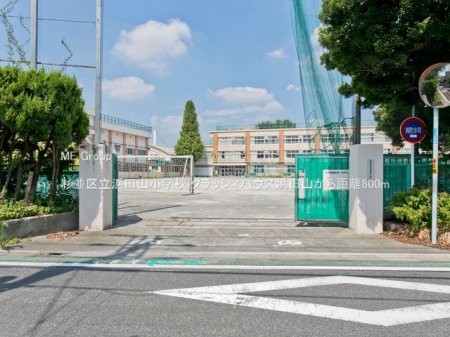 ���ӊ� ���w�Z 800m �����旧�l�c�R���w�Z