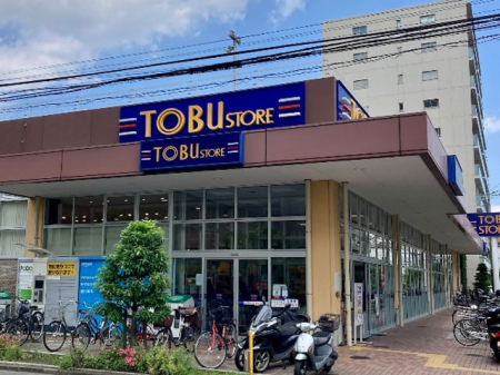 ���ӊ� �X�[�p�[ 800m �����X�g�A���ێq�X