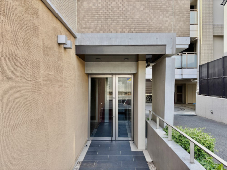 �G���g�����X �������������͋C�̃G���g�����X 