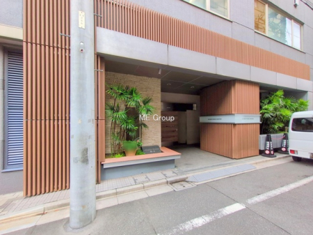 �G���g�����X -