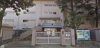 ���ӊ� ���w�Z 800m �����旧���{���w�Z