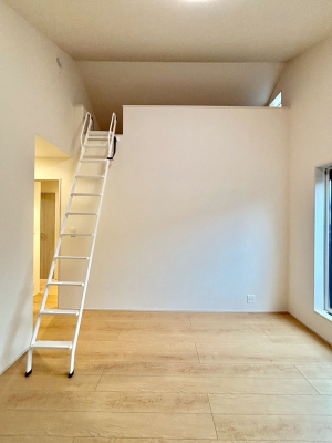 ���̑����� ���[�ق��ɂ��A�C�f�A����ŉ��K��Ԃɑ�ϐg�I  