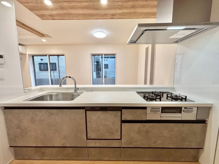 �L�b�`�� �������������I�ɁA�y�����I�V�X�e���L�b�`��  