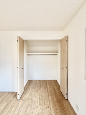 ���[ �����Ղ�̎��[�X�y�[�X�ŉ��K�ɕ�点���� 