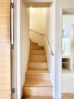 ���̑� ���S�����l�����K�i�ɂ͎肷���ݒu���Ă��܂�