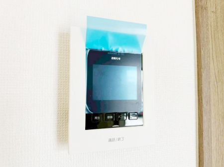 ���̑����� TV���j�^�[�t�C���^�[�t�H�����t���Ă��ăZ�L�����e�B�[��