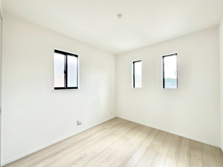 �q������ �Q�ʍ̌��ŋC�����悭���R�������������̂ł��q�l�̂������ɂ��s�b�^��