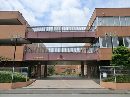 ���ӊ� �a�@ 300m �ѕa�@