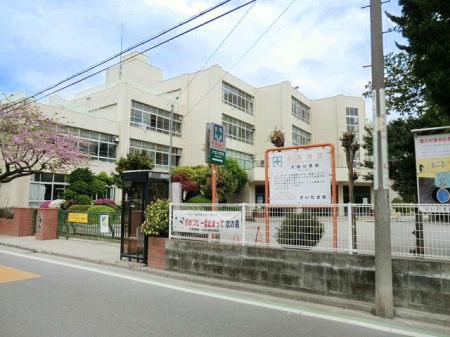 ���ӊ� ���w�Z 730m �������܎s���听���w�Z