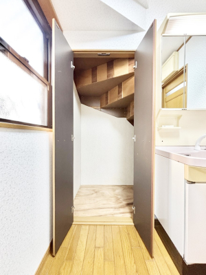 ���̑����� �������[�t���I���p�i�E���p�i�̎��[�ɂ��劈��B