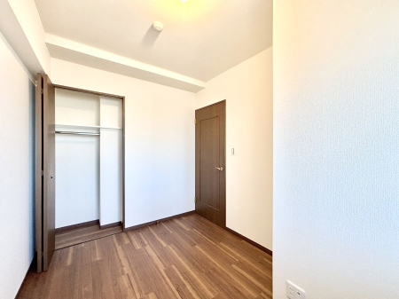 �Q�� ���[���[�����Ă���̂ŋ��Z�X�y�[�X���L�X�g���܂�  