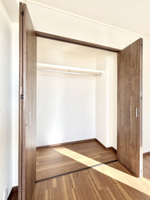 ���[ �����Ղ�̎��[�X�y�[�X�ł��ł��Z��Ԃ��X�b�L���ۂĂ���