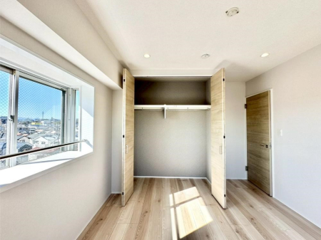 �q������ ���[���[�����Ă���̂ŋ��Z�X�y�[�X���L�X�g���܂�