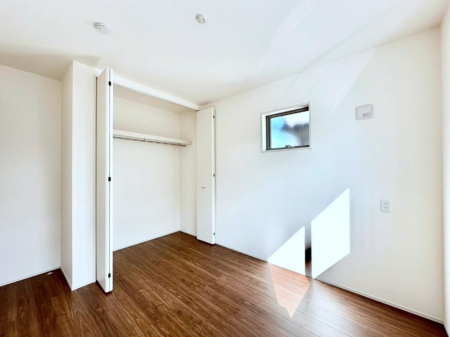 �q������ �q�������ɂ��������߂Ȏ��[�X�y�[�X�����Ղ�̋���