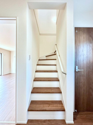 ���̑� �K�i�͎肷��t���Ȃ̂ŏ����Ȃ��q���܂₲����̕������S�ł�