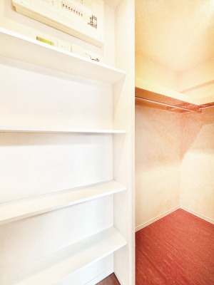 ���̑� ��e�ʂ̎��[���\�ȃt�@�~���[�N���[�[�b�g