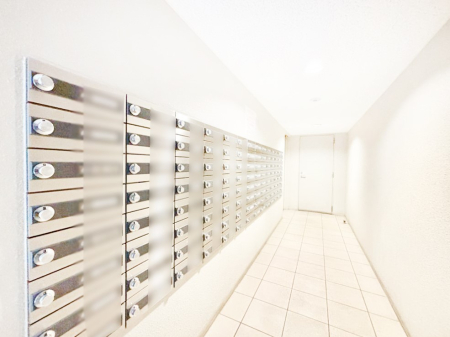 ���̑� �J�ɔG�ꂸ�ɗX�֕����󂯎��܂��B