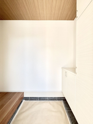 ���� �Ƒ��̋A��₨�q�l�������������}���錺��  