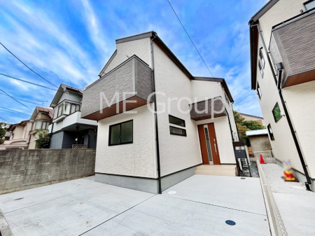 ���n�O�ώʐ^ �������ꂽ�O�ρA�㎿�ȏZ��Ԃ��L���鎺���͉i�����S���ĉ߂�����Z���ł��B