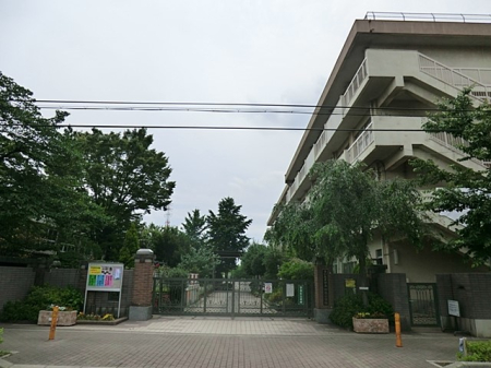 ���ӊ� ���w�Z 200m �������܎s���c�����w�Z