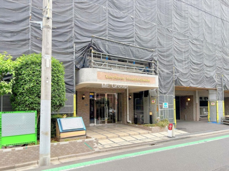 �G���g�����X -