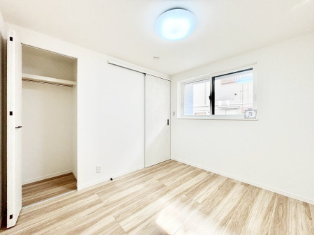 �q������ ���[���[�����Ă���̂ŋ��Z�X�y�[�X���L���g���܂�