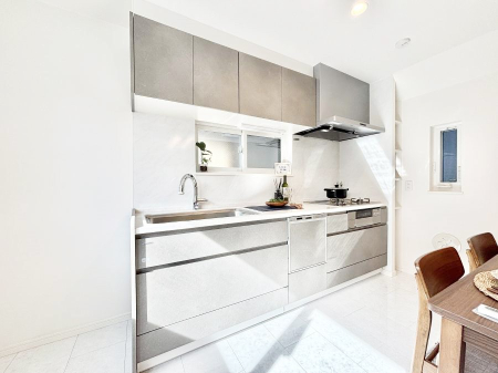 �L�b�`�� �L�X�Ƃ����g������̗ǂ��L�b�`���œ��X�̂��������y�����Ȃ肻��