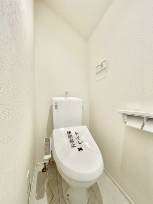 �g�C�� �g�C����1�K��2�K���ꂼ��ɔz�u����Ă��ĂƂĂ��֗��ł��B 