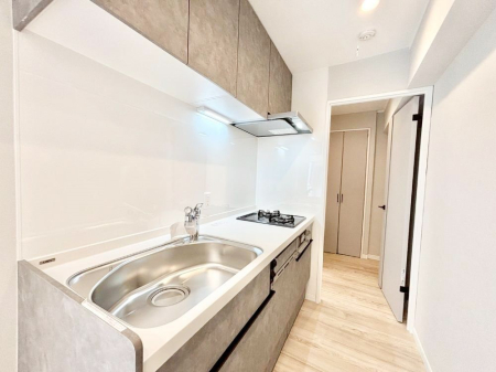 �L�b�`�� �������������I�ɁA�y�����I�V�X�e���L�b�`��  