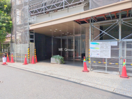 �G���g�����X -