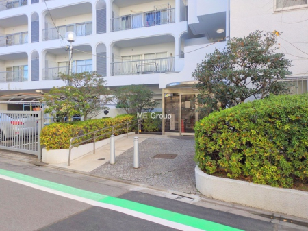 �G���g�����X -