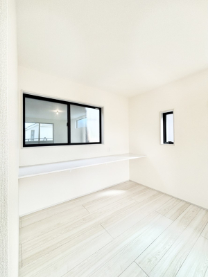 ���̑� ���q���܂̊w�K�X�y�[�X��p�p�}�}�̃e�����[�N�X�y�[�X�Ɋ��p�ł���J�E���^�[�t���B